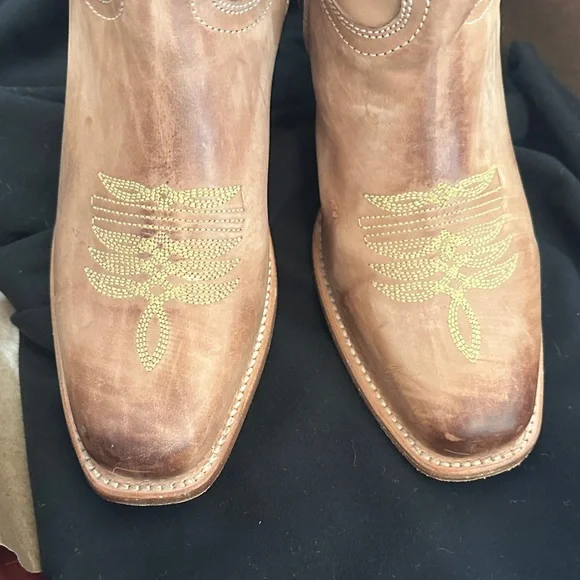 Freebird Panama Beige Western Cowgirl Boots - Picture 5 of 11